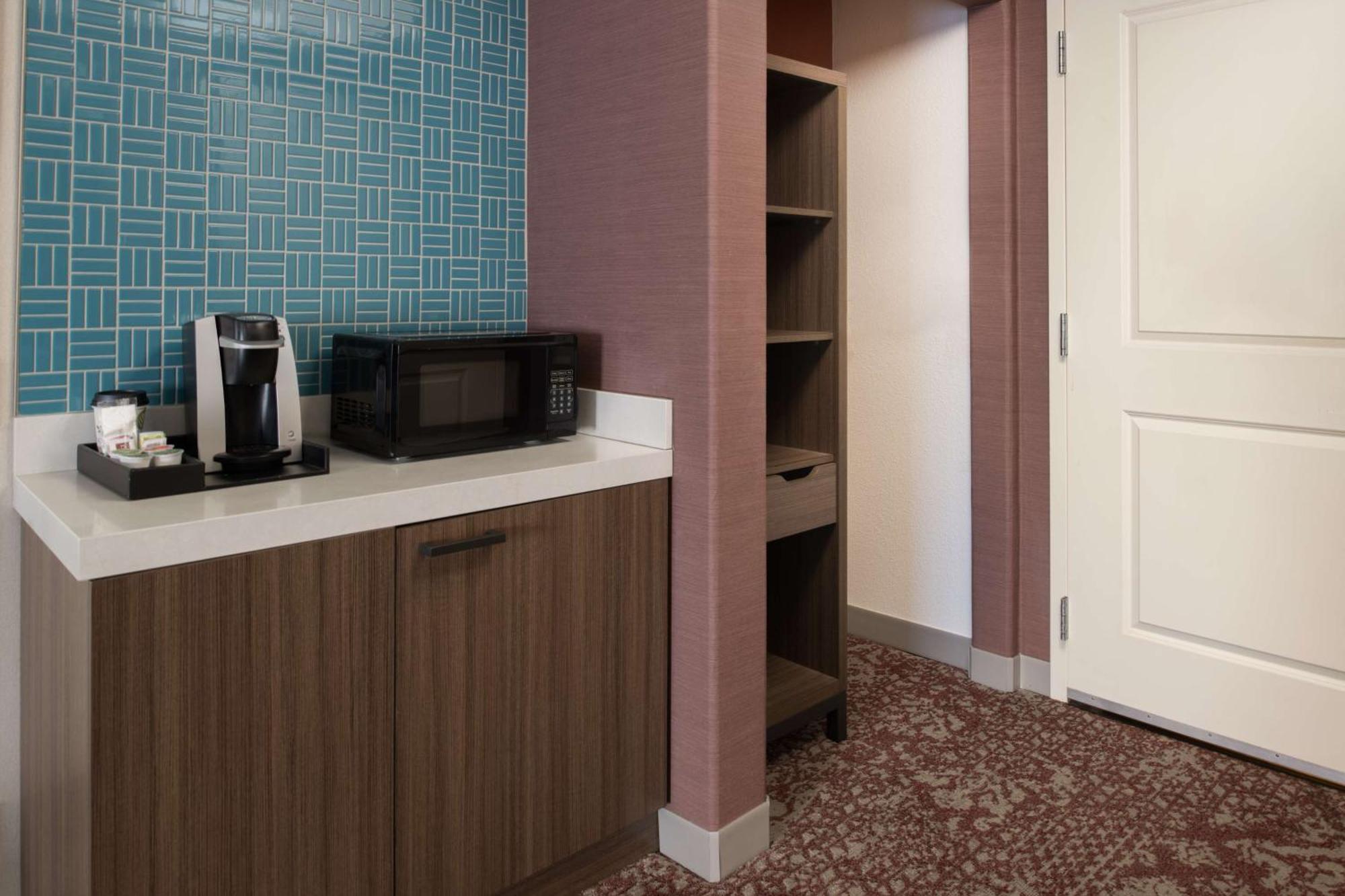 Hilton Garden Inn Fontana Exterior foto